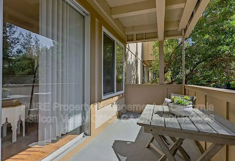 2450 W Bayshore Rd #3 — Photo 13