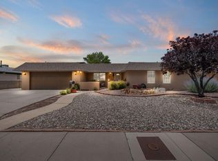 1217 Cagua Dr NE, Albuquerque, NM 87110