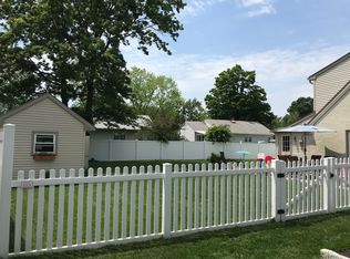 196 Poe Pl, Piscataway, NJ