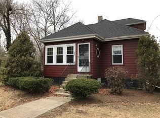 341 Stone St, Walpole, MA 02081