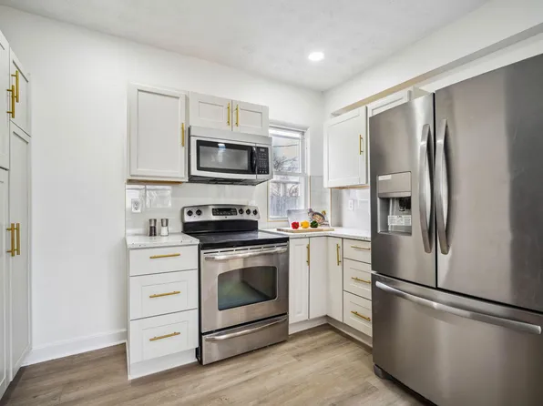 130 N Wayne Ave, Columbus, OH 43204