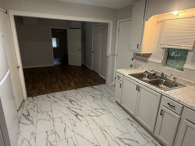 4189 Del Rosa Dr — Photo 6