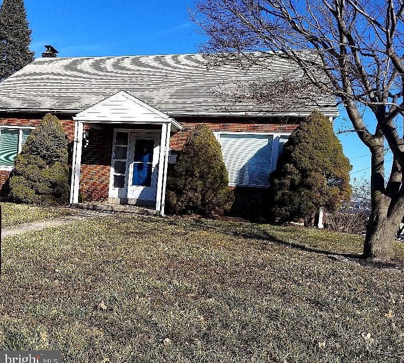 1st image of 2825 Grandview Blvd