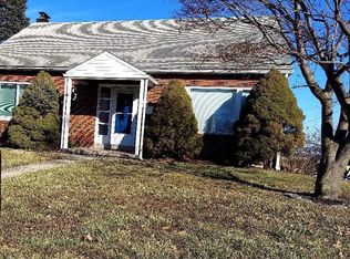 2825 Grandview Blvd, West Lawn, PA 19609