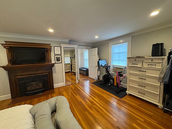 5th image of 113 Corey St #2