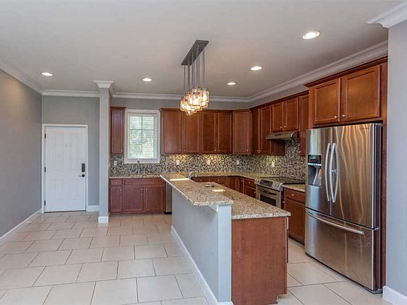4th image of 415 E Romana St Unit 203