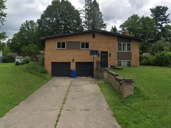 7744 West Blvd, Kent, OH 44240