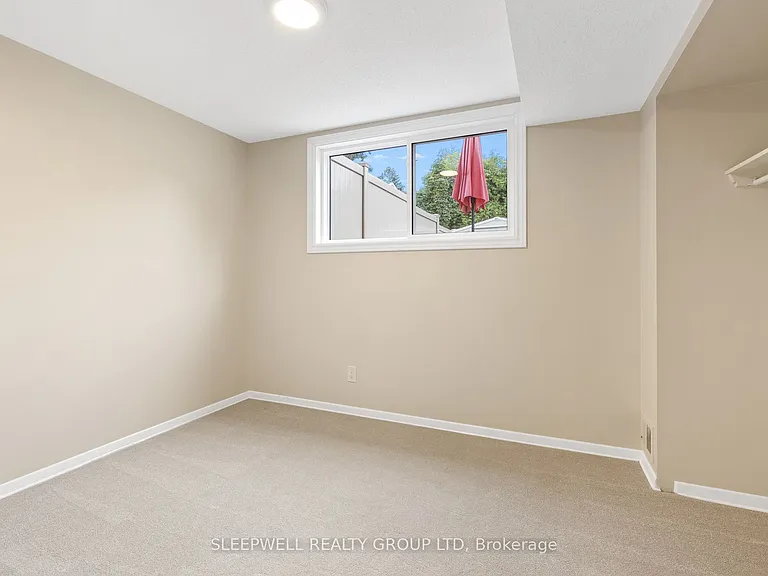 42 Charkay St — Photo 14