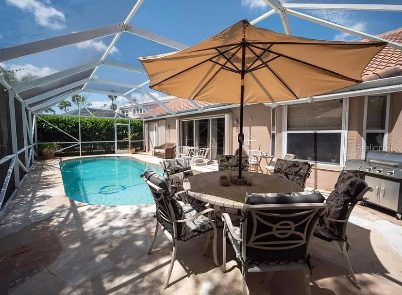 3 bed, 2.0 bath, 1869 sqft, $1,885 — Photo 2