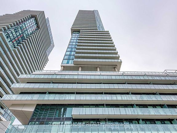 2nd image of 161 Roehampton Ave #4311
