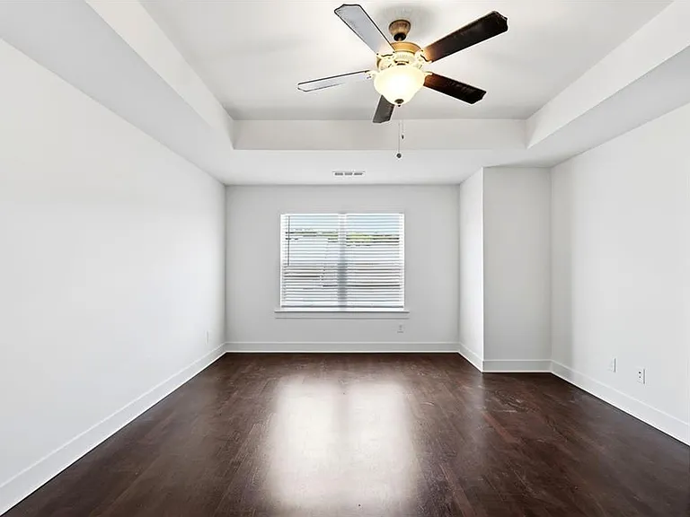 1881 Plainsboro Dr — Photo 13