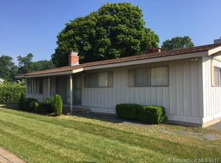 5 Bayberry Rd, Old Saybrook, CT 06475