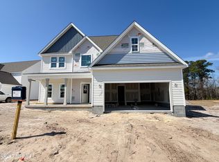 145 Cripple Creek Dr, Peletier, NC 28584