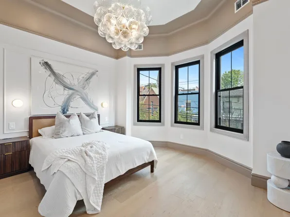 83 Liberty Place image 5 of 43