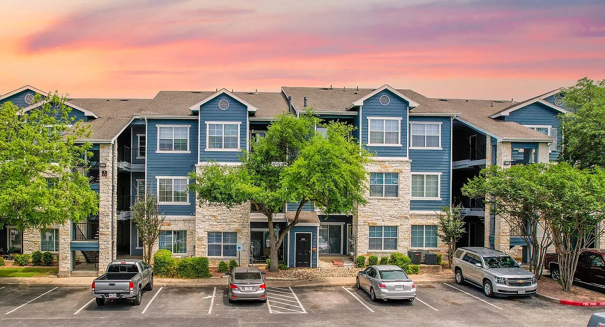 Building Photo - SoCo Park Apartments