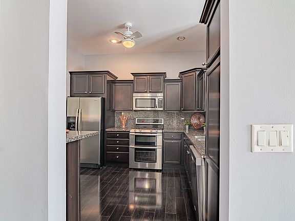 5th image of 314 E Tall Oaks Ln #314