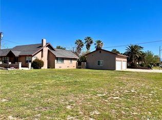9057 Palmetto Ave, Fontana, CA 92335