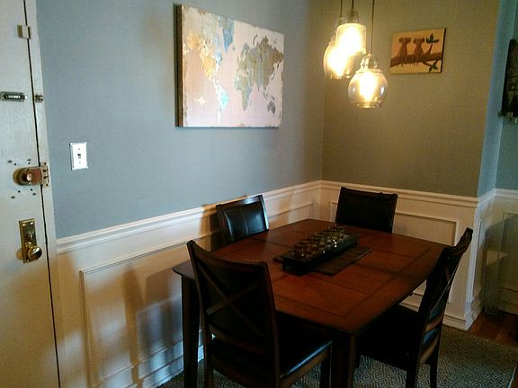 5th image of 2534 Crescent St APT 6G