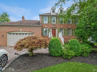 4 Tree Farm Rd, Monmouth Junction, NJ 08852