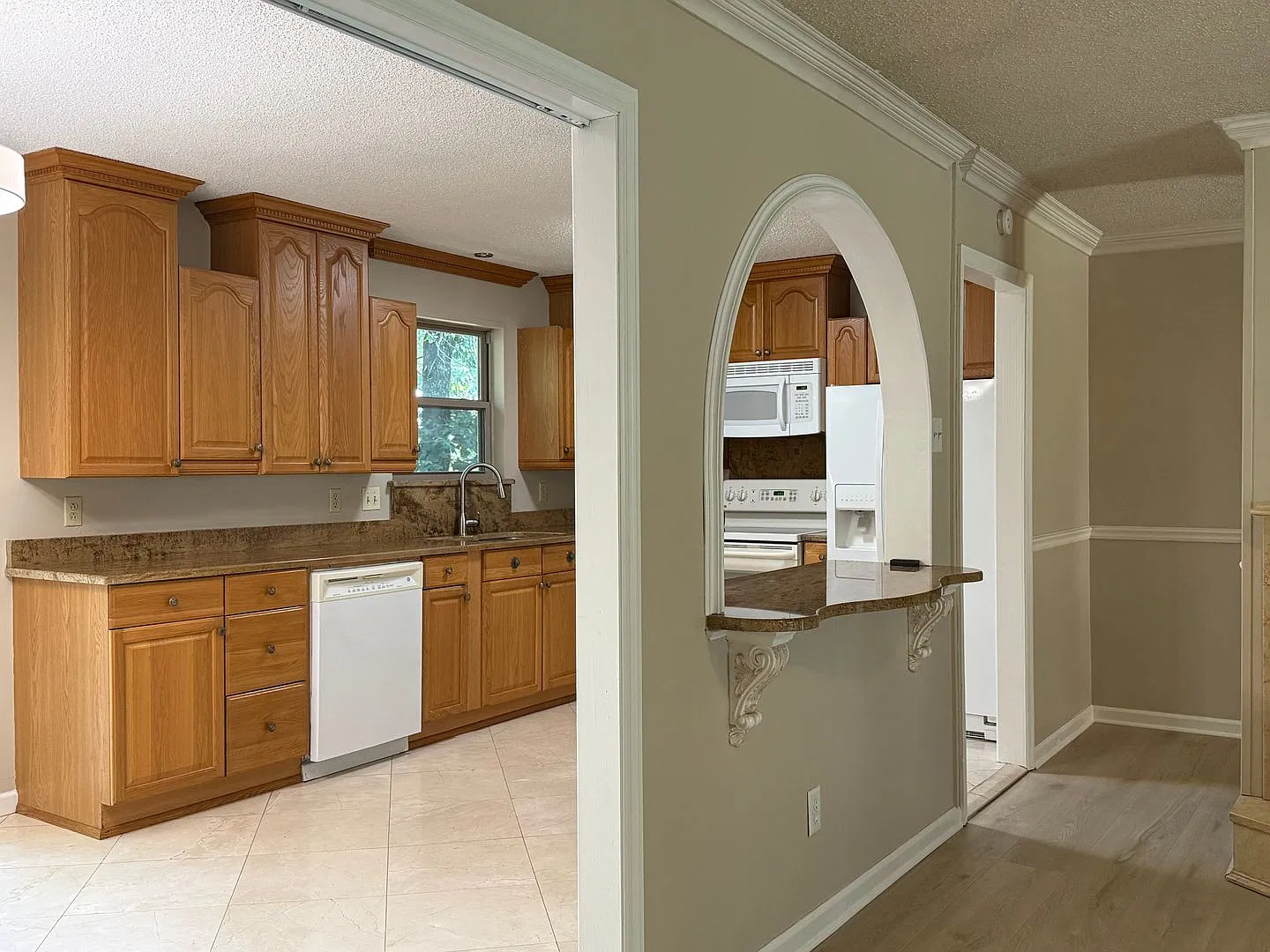 5 Flourite Cove, Little Rock AR 72223 - Wonderfully updated 3br 2ba (Don Roberts School zone) — Photo 4