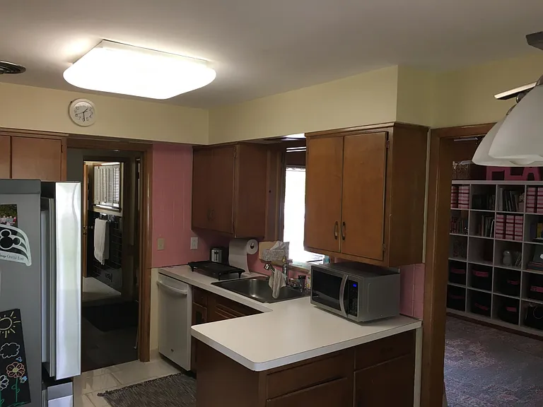 24500 Hilltop Dr — Photo 12