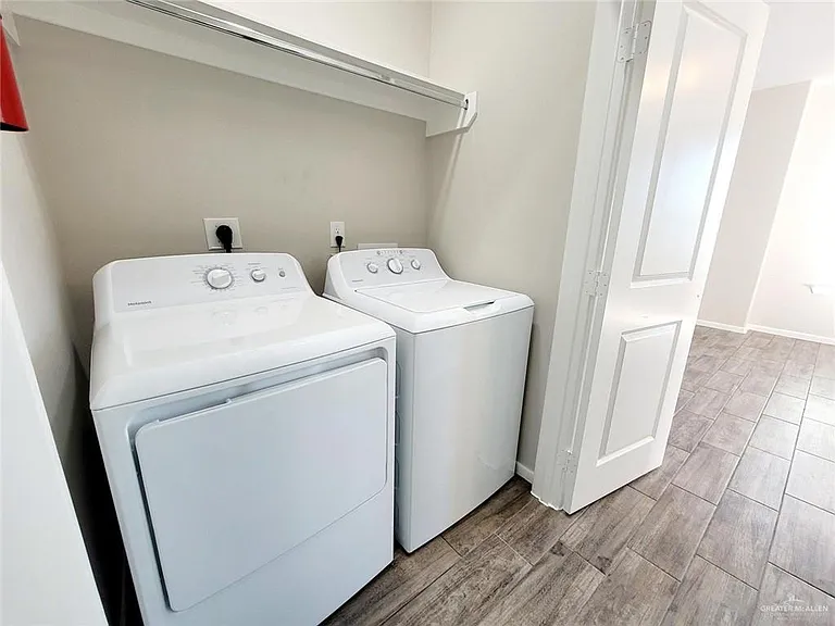 1312 Petri Dr #3 — Photo 16