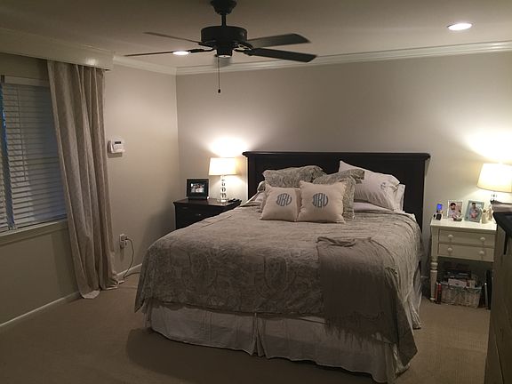 4th image of 1338 Ross Ave