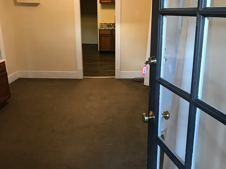 3838 Evanston Ave N — Photo 3