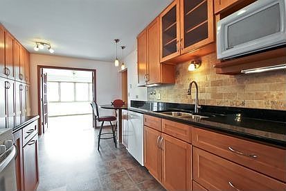 4th image of 10661 S Laramie Ave