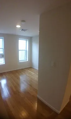 Rented by Uptown Flats LLC | media 4