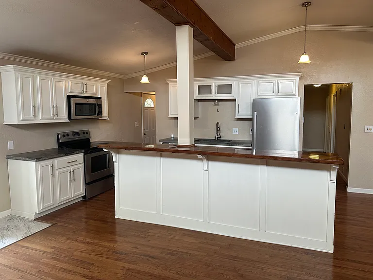 1610 S Saint Louis Ave #1 — Photo 9