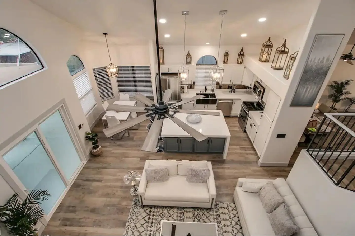 5938 E Juniper Ave — Photo 1
