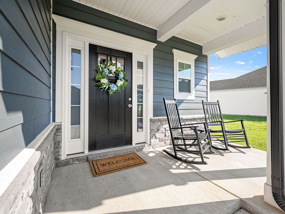 1st image of 332 Ruby Cate Way