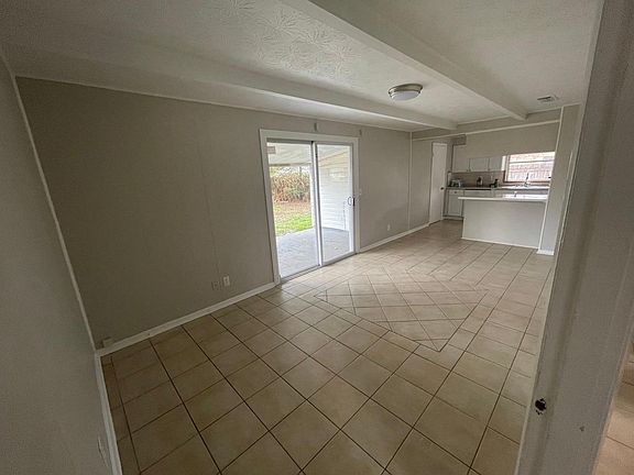 Living Area 1