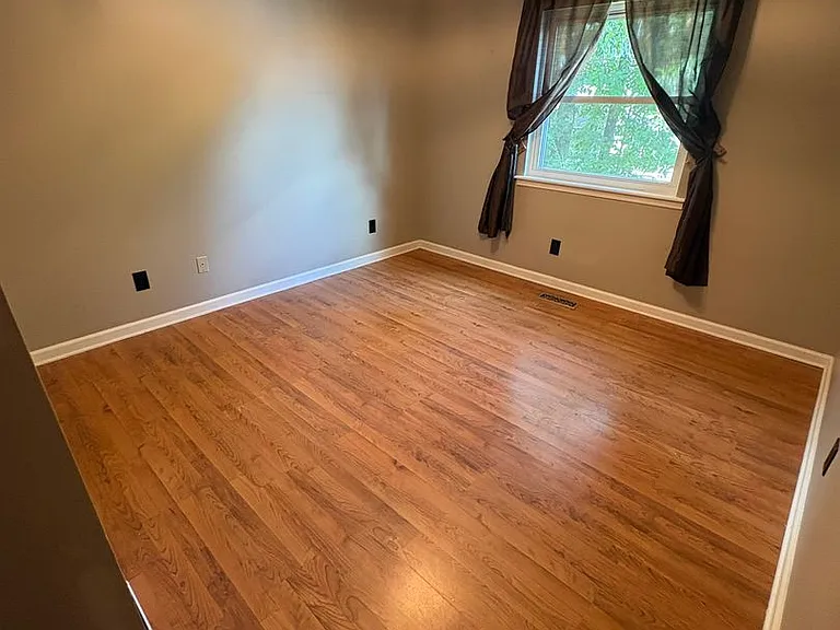 7083 Parkarms Ct — Photo 4