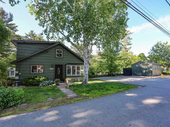 31 Grove Avenue, Salem, NH 03079