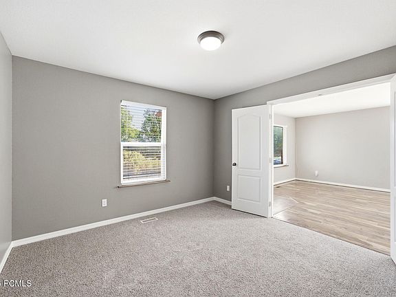 3rd image of 7103 Klorissa Pl
