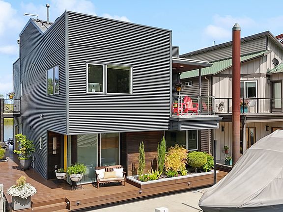 3rd image of 14569 NW Larson Rd Unit 13