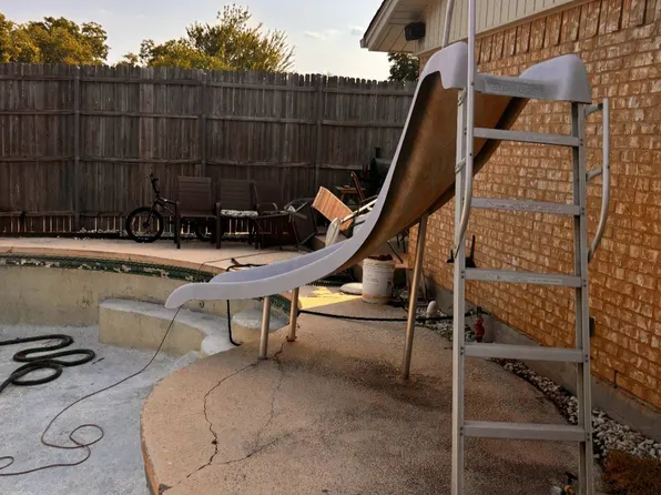 3404 Town Park Dr, Mesquite, TX 75150