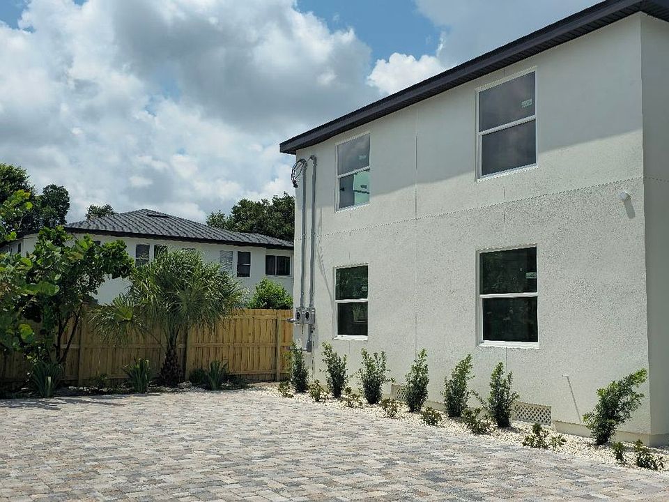 Building Photo 5