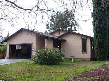 1st image of 559 N 21st St