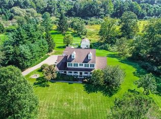 105 Poverty Hollow Rd, Newtown, CT 06470