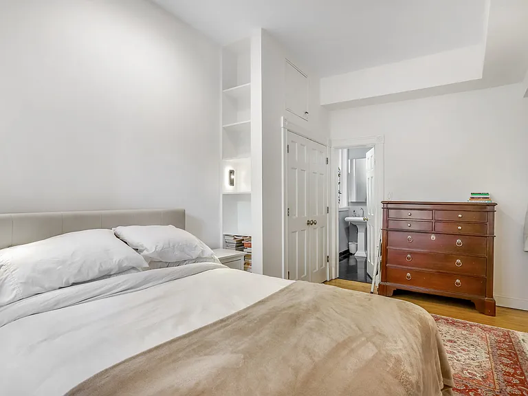 3267 N St NW #3 — Photo 8