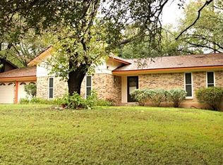 1102 Rebbeca Dr, Austin, TX 78758