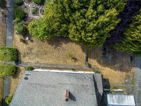 3rd image of 834 NE 79th St #Lot20