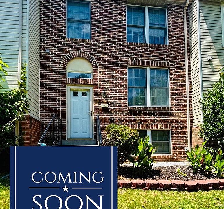 1st image of 104 Ridgecrest Ct