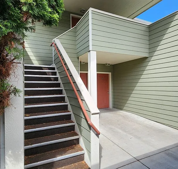 4104 Hillview Way — Photo 22