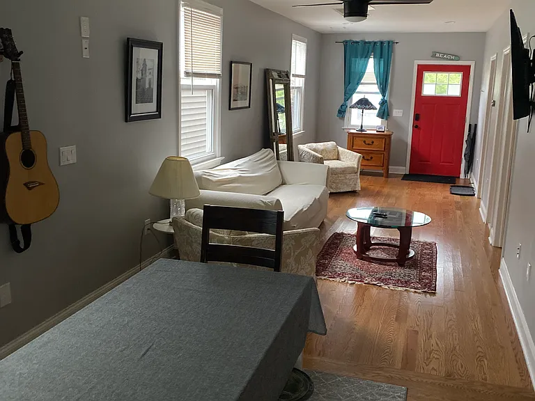 199 Linden Ave — Photo 3
