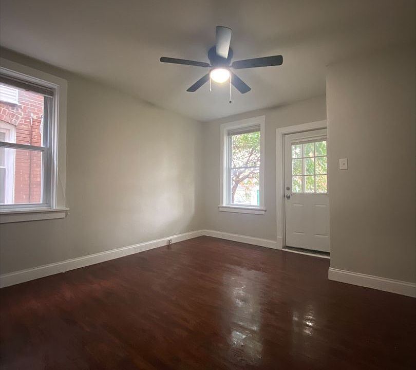 1st image of 4973 Parker Ave #4973