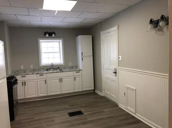 1027 Jackson St, Easton, PA 18042